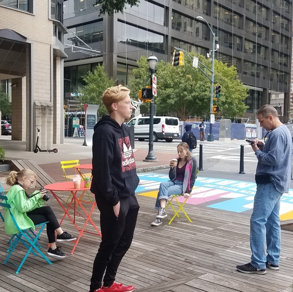 Meet your Posher, Samantha - Picture 3 of 6